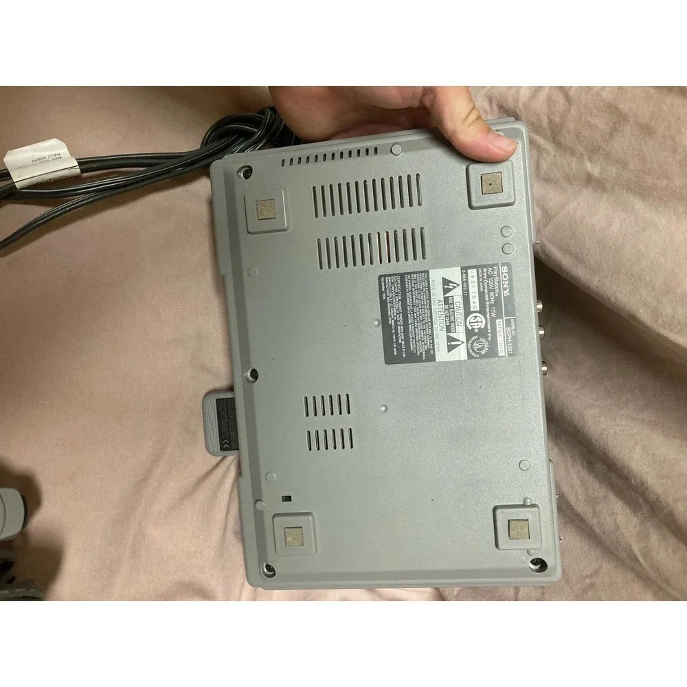 Sony PlayStation With One Controller Tested